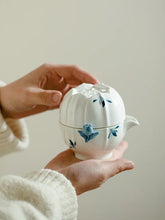 Load image into Gallery viewer, Phalaenopsis travel tea-set
