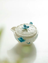 Load image into Gallery viewer, Phalaenopsis travel tea-set
