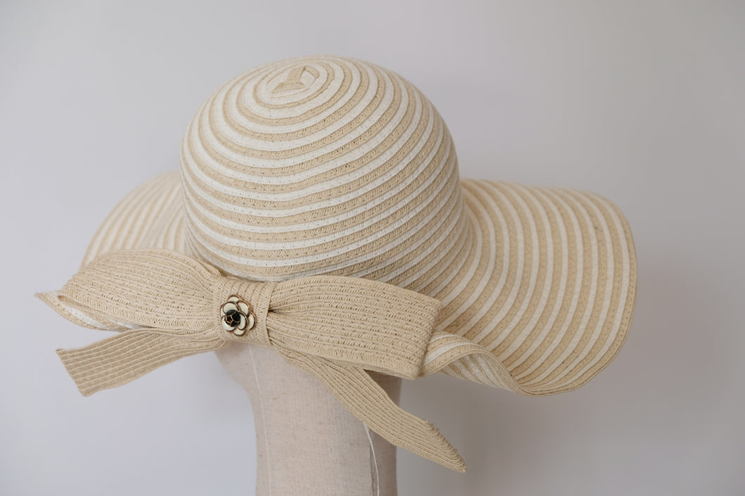 One and the only one: Downtown Abbey Hat