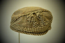 Load image into Gallery viewer, Cambridge Flat Hat

