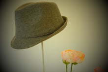 Load image into Gallery viewer, Classic Trilby
