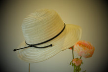 Load image into Gallery viewer, Straw Bucket Hat

