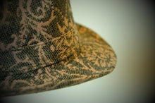 Load image into Gallery viewer, Floral printed fedora
